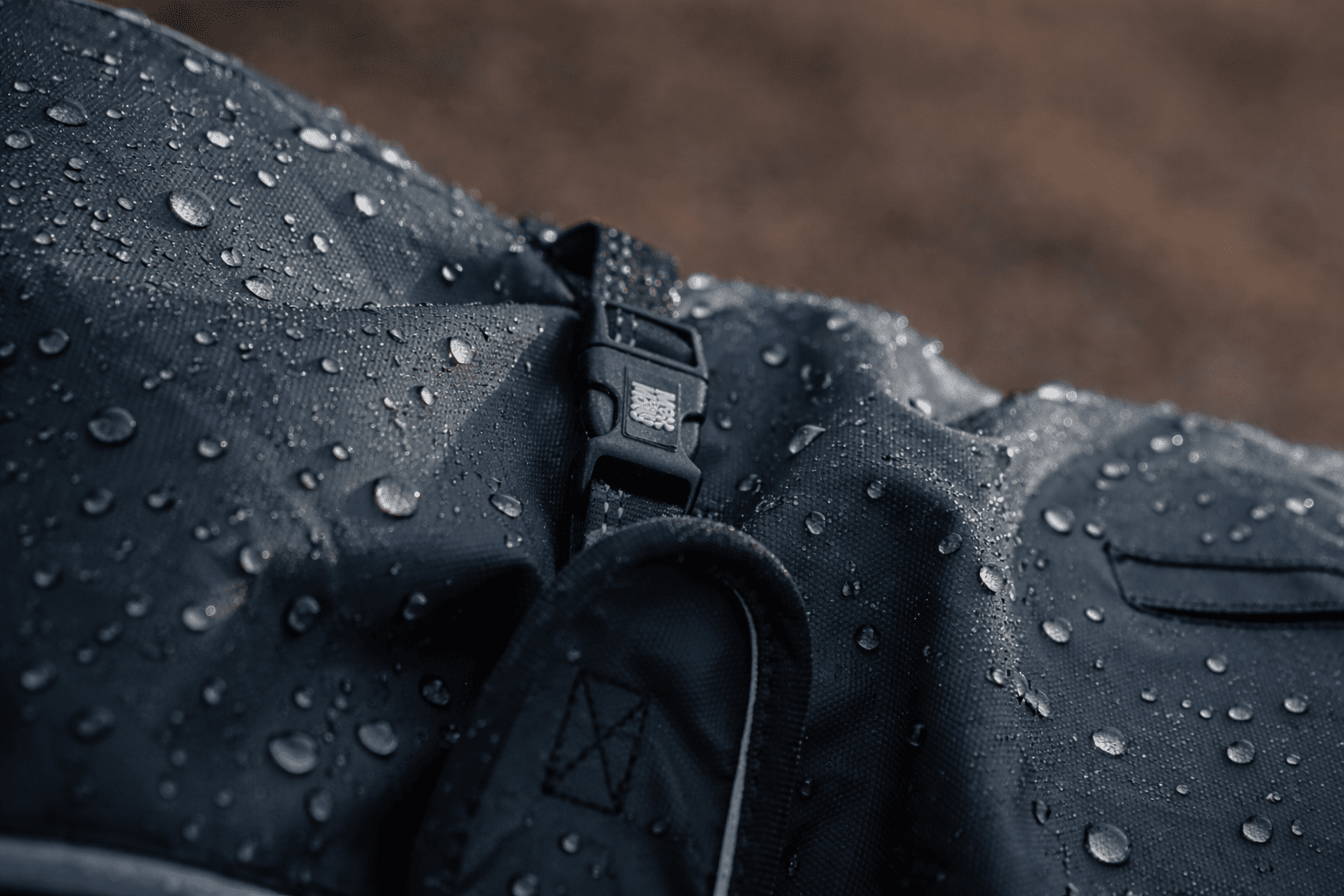 Regenmantel für Hunde - MATRIX 2.0 BLACK