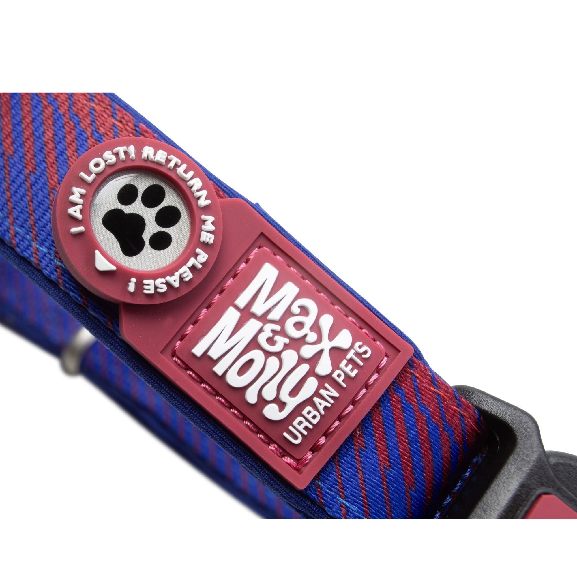 FC Barcelona dog collar by Max & Molly – adjustable, durable, and stylish for everyday wear."

Let me know if you need any adjustments!
